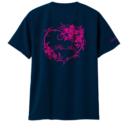 背中にチーム名入りデザイン